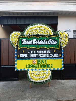 Papan Bunga Duka di Kuta Raja