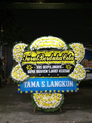 Papan Bunga Duka di Kuta Raja